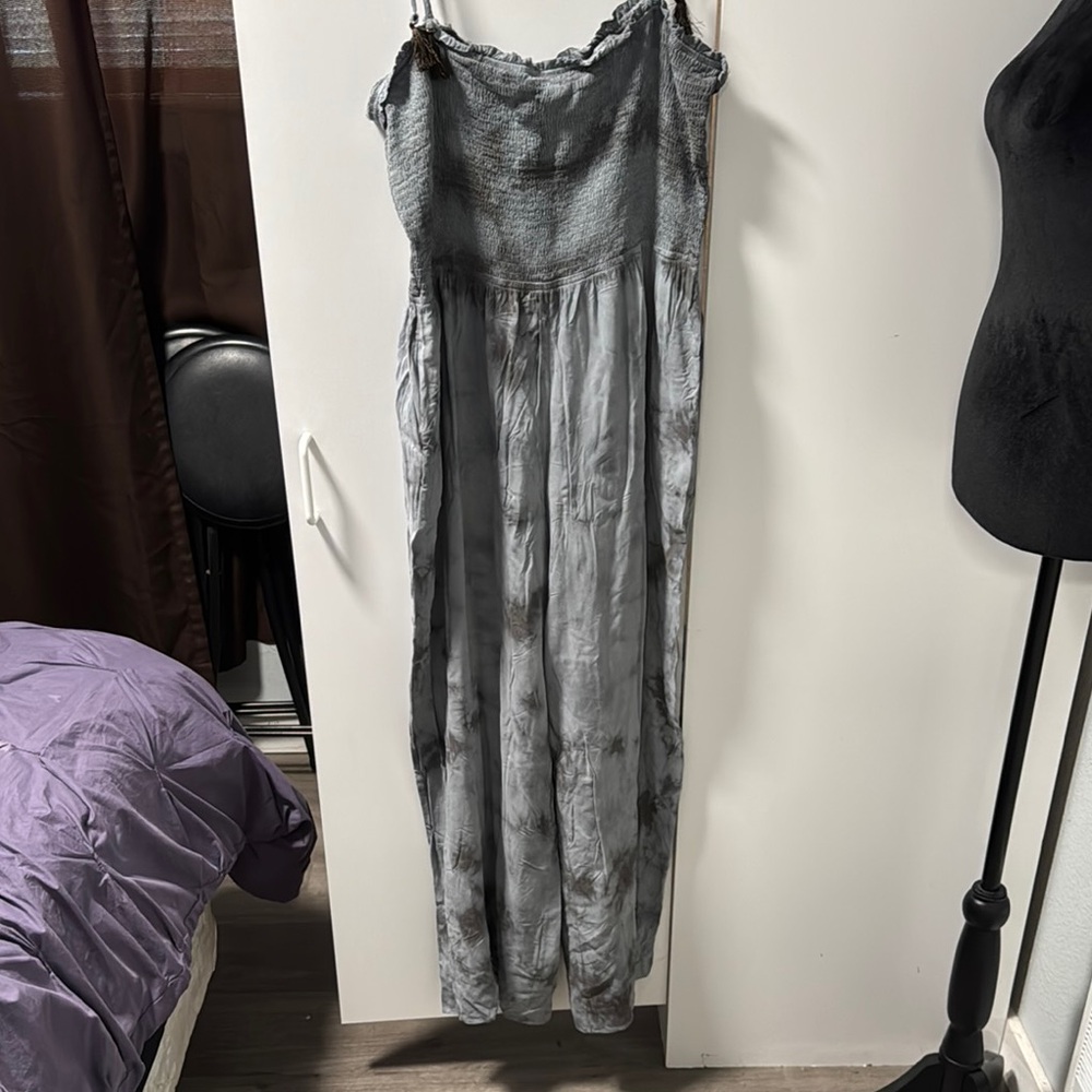 Elegant Gray Tie-Dye Jumpsuit